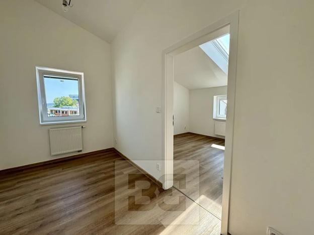 Pronájem bytu 3+kk, Rosice, Slunečná, 74 m2