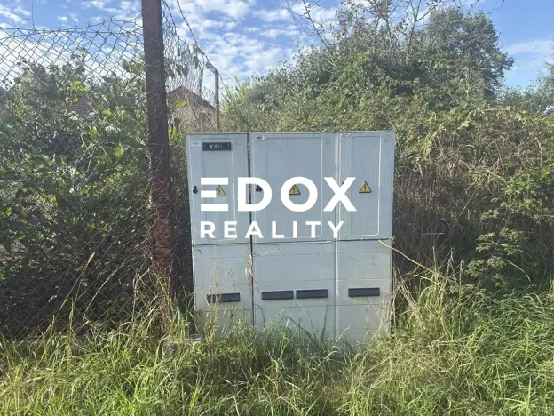 Pronájem zahrady, Záryby, 2094 m2