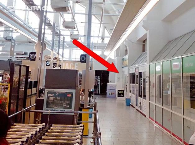 Pronájem obchodního prostoru, Karlovy Vary, 43 m2