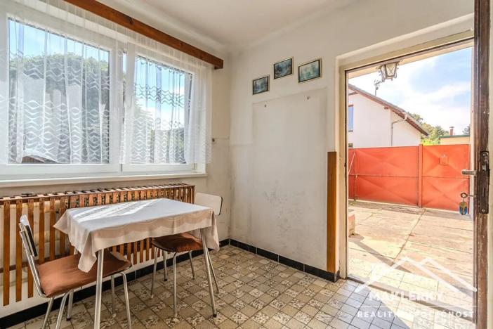 Prodej rodinného domu, Radim, 213 m2