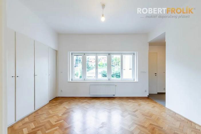 Pronájem bytu 4+1, Praha - Dejvice, Kladenská, 125 m2