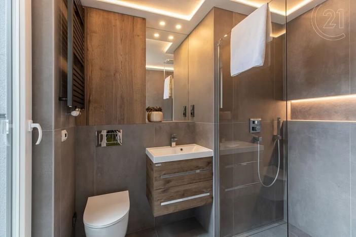 Prodej bytu 5+kk, Praha - Hlubočepy, Benešova, 140 m2