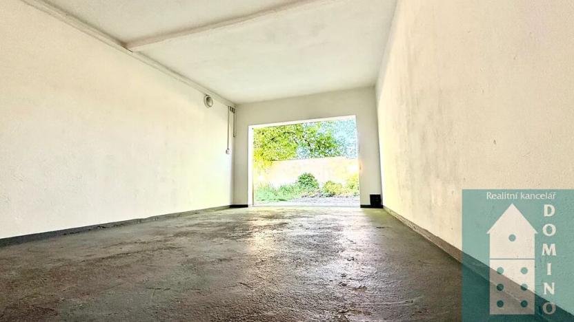 Prodej garáže, Kroměříž, 21 m2