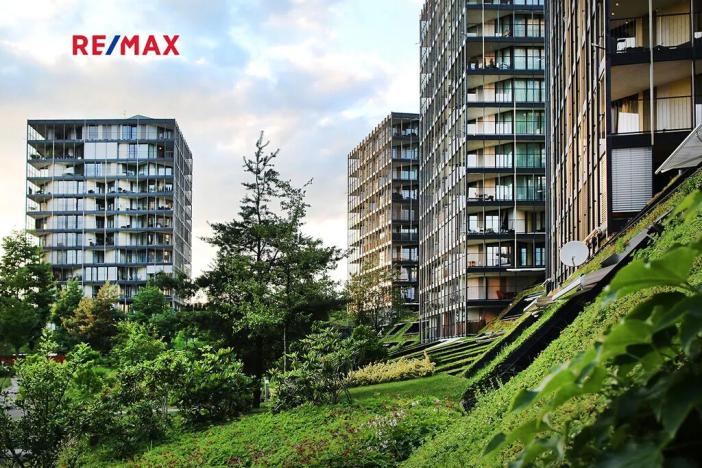 Prodej bytu 5+kk, Praha - Žižkov, Ke kapslovně, 147 m2