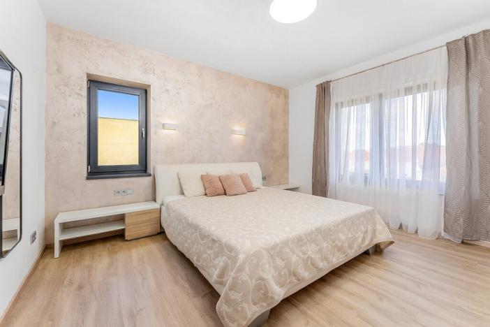 Prodej rodinného domu, Hodějice, 265 m2