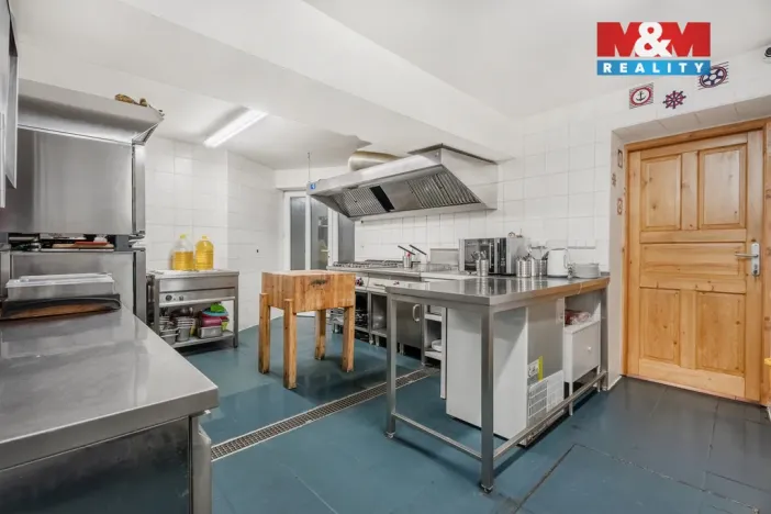 Prodej ubytování, Hřensko, 300 m2