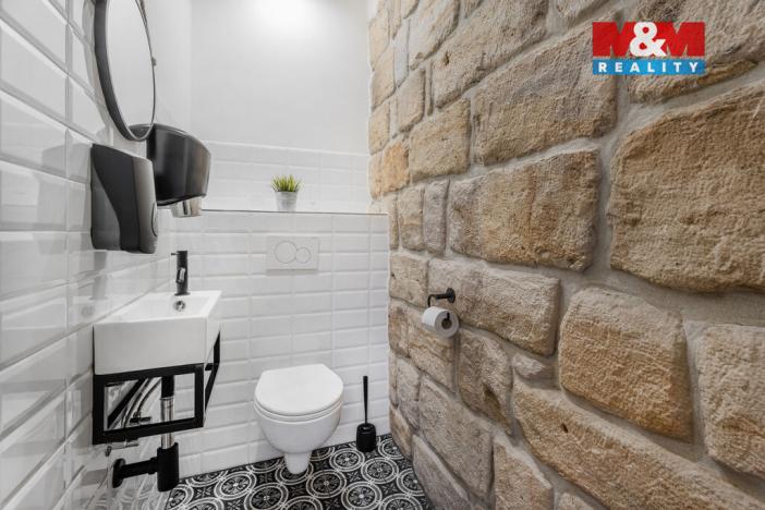 Prodej restaurace, Hřensko, 300 m2