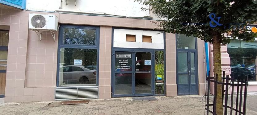Pronájem obchodního prostoru, Přerov, nám. Svobody, 105 m2