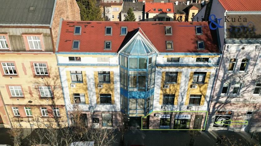 Pronájem obchodního prostoru, Přerov, nám. Svobody, 105 m2