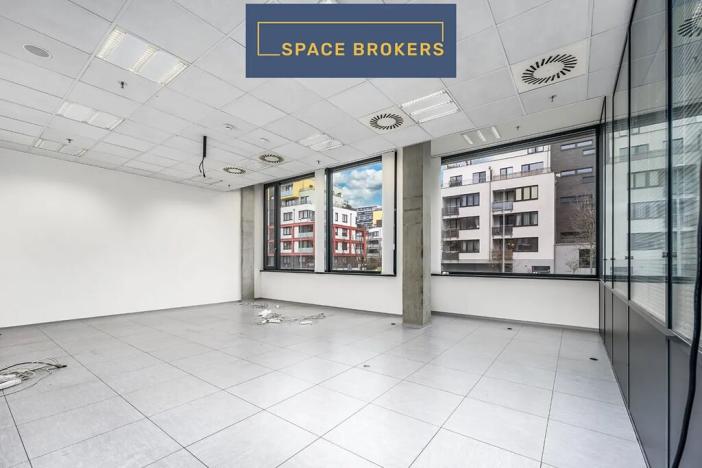 Pronájem kanceláře, Praha - Stodůlky, Laurinova, 603 m2