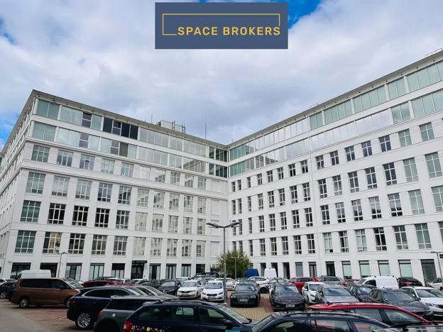 Pronájem kanceláře, Praha, Křižíkova, 1080 m2