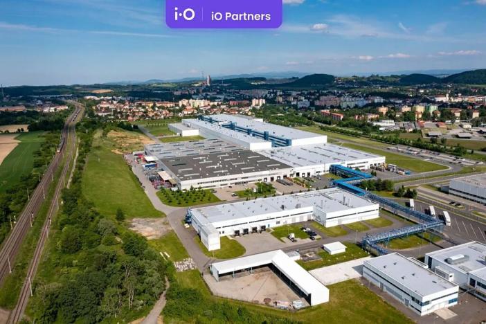 Pronájem skladu, Hranice, Olomoucká, 1600 m2