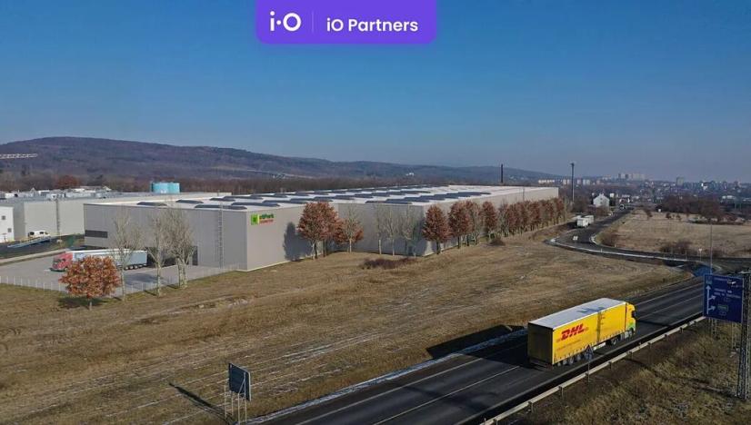 Pronájem skladu, Chomutov, Karlovarská, 5307 m2