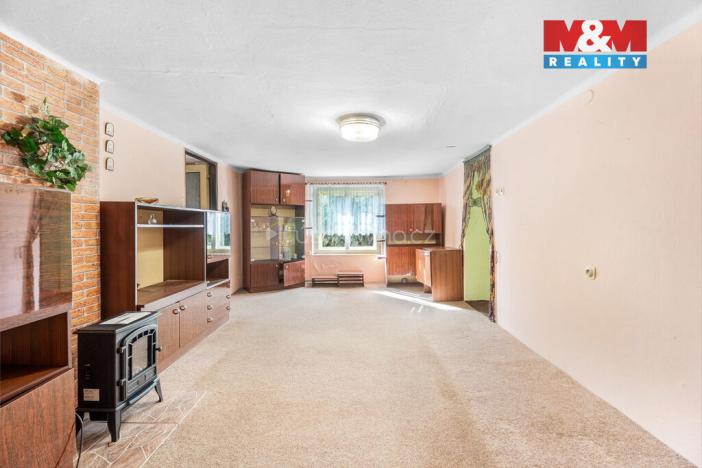 Prodej rodinného domu, Spomyšl, 350 m2