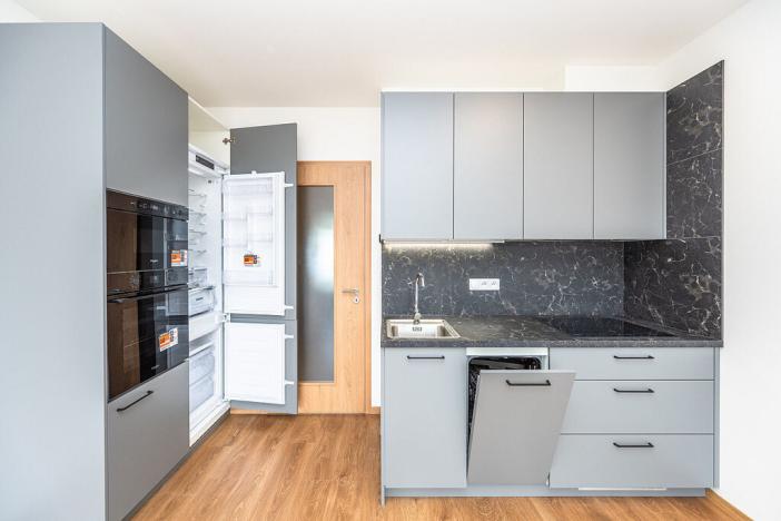 Pronájem bytu 1+kk, Praha - Háje, Výstavní, 33 m2
