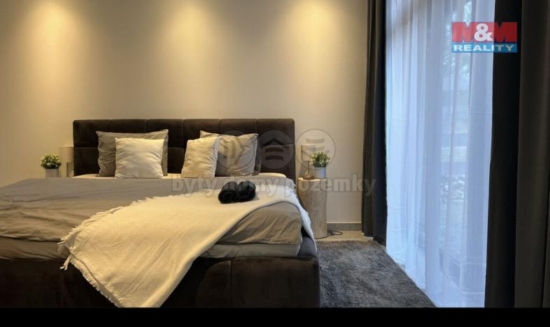 Prodej rodinného domu, Mikulovice, 200 m2