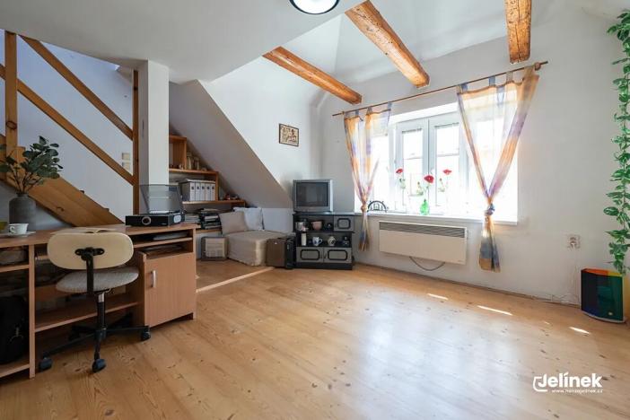 Prodej rodinného domu, Jimramov, náměstí Jana Karafiáta, 105 m2