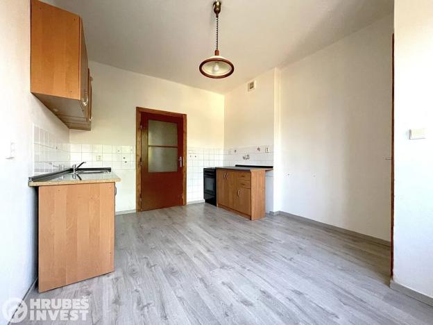 Pronájem bytu 1+1, Hronov, Husova, 64 m2