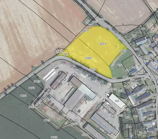 Prodej komerčního pozemku, Police, 10518 m2