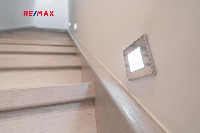 Pronájem bytu 3+kk, Praha - Dejvice, Banskobystrická, 75 m2