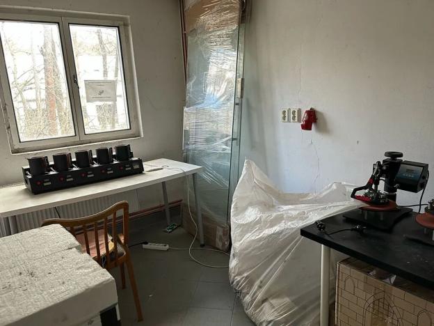 Prodej výrobních prostor, Zdiby, U Továrny, 300 m2