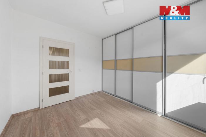 Prodej bytu 3+1, Děčín - Děčín IX-Bynov, Sokolská, 67 m2