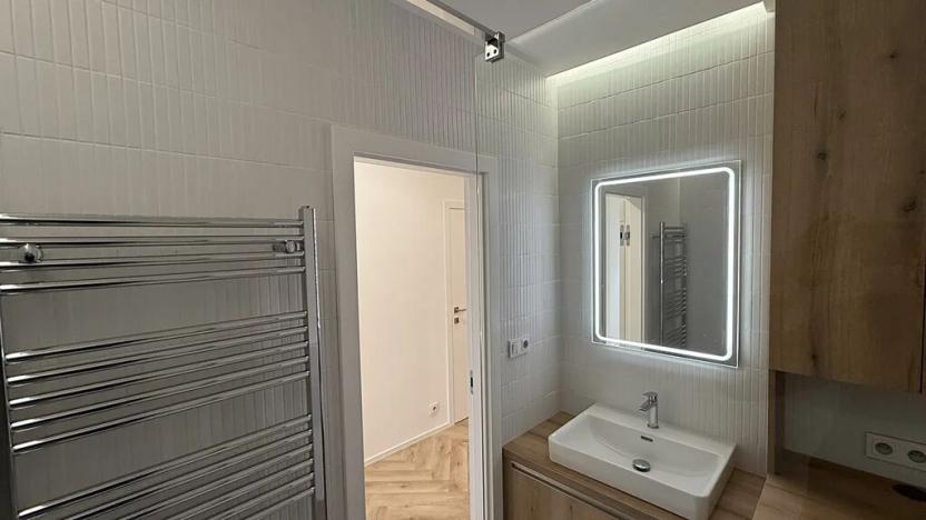 Pronájem bytu 2+1, Zlín, Věžové domy, 65 m2