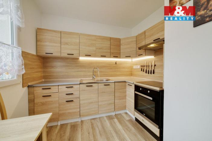 Prodej bytu 3+1, Mariánské Lázně - Úšovice, Hroznatova, 64 m2