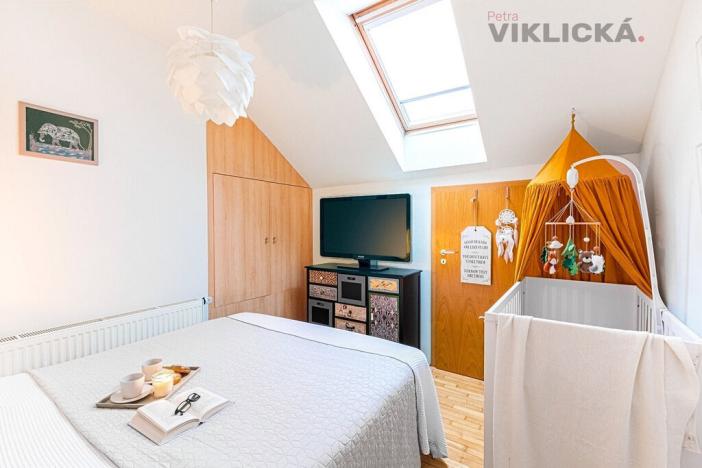 Pronájem bytu 2+kk, Praha - Vršovice, Slovinská, 59 m2