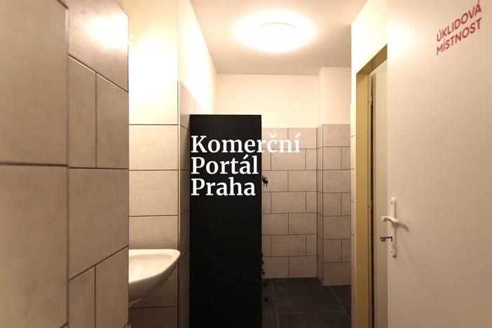 Pronájem restaurace, Praha - Malá Strana, Karmelitská, 259 m2