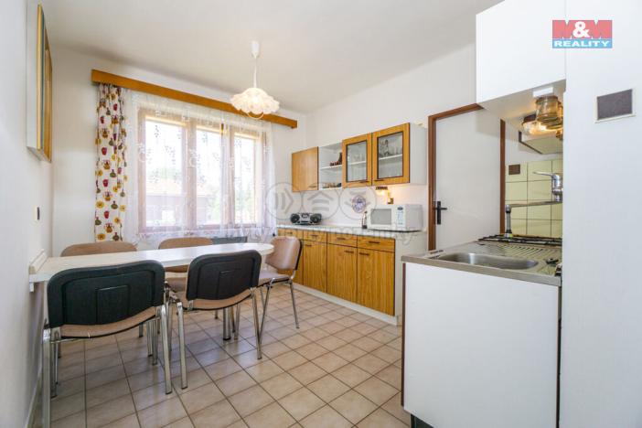 Prodej rodinného domu, Býšť, 226 m2