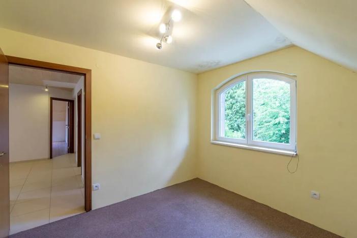 Prodej rodinného domu, Praha - Radotín, Na Viničkách, 200 m2