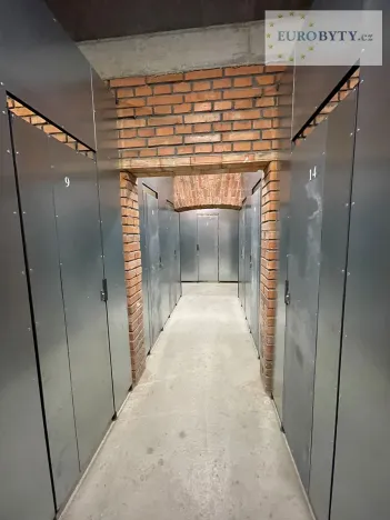 Pronájem bytu 1+kk, Praha - Vršovice, Bartoškova, 40 m2