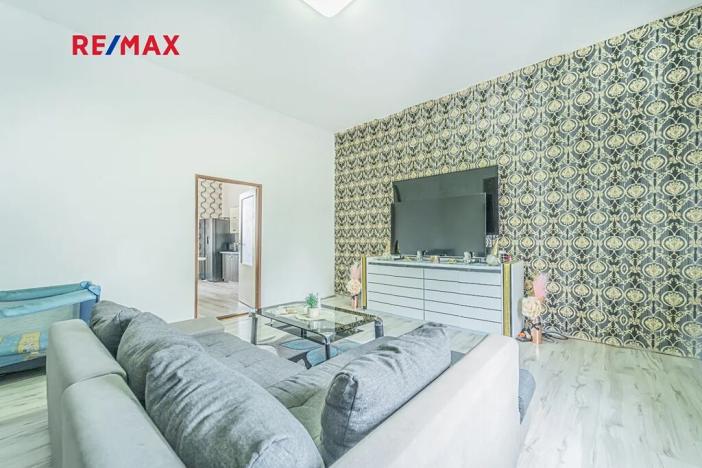 Prodej vícegeneračního domu, Cítoliby, Lounská, 300 m2