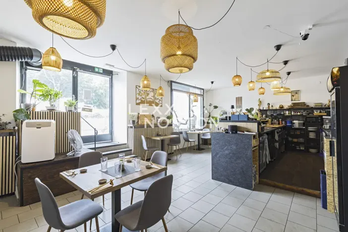 Pronájem restaurace, Praha - Nové Město, Rašínovo nábřeží, 86 m2