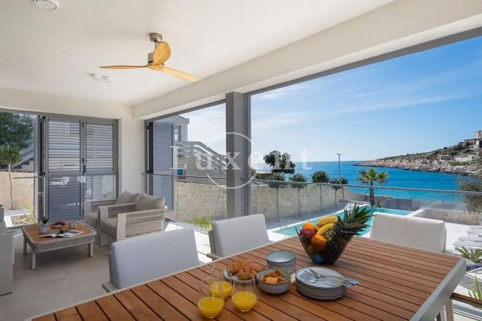 Prodej vily, Rogoznica, Chorvatsko, 675 m2