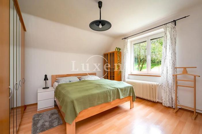 Prodej rodinného domu, Praha - Modřany, Na Floře, 239 m2