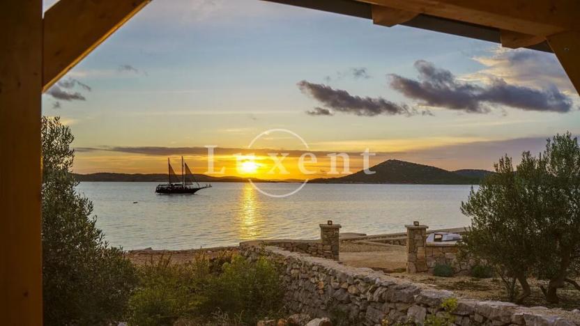 Prodej vily, Šibenik, Chorvatsko, 105 m2