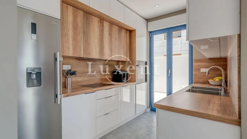 Prodej vily, Makarska, Chorvatsko, 400 m2