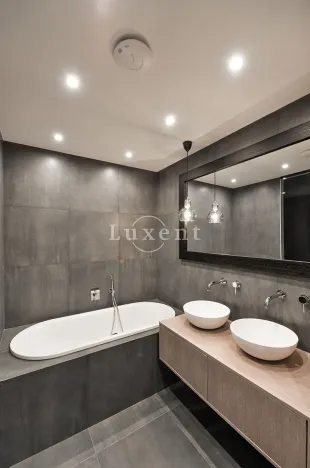 Pronájem bytu 3+kk, Praha - Vinohrady, náměstí Jiřího z Poděbrad, 156 m2