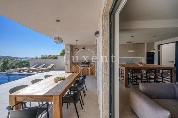 Prodej rodinného domu, Veli Iž, Chorvatsko, 294 m2