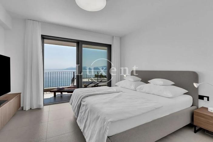 Prodej bytu 3+kk, Sućuraj, Chorvatsko, 220 m2