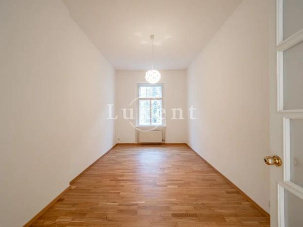 Pronájem bytu 6+kk a větší, Praha - Nové Město, Rašínovo nábřeží, 200 m2