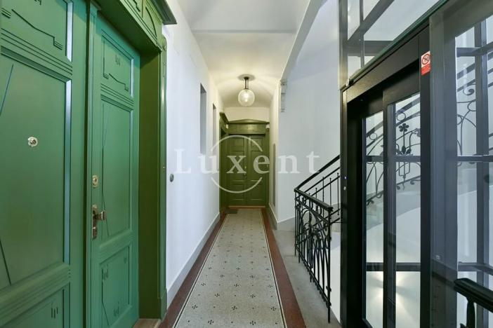 Pronájem bytu 3+kk, Praha - Vinohrady, náměstí Jiřího z Poděbrad, 93 m2