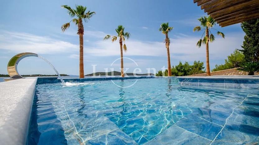 Prodej vily, Rogoznica, Chorvatsko, 460 m2