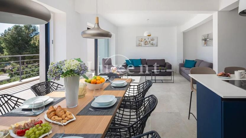 Prodej vily, Bol, Chorvatsko, 165 m2