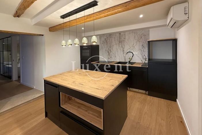 Prodej bytu 5+kk, Šibenik, Chorvatsko, 155 m2