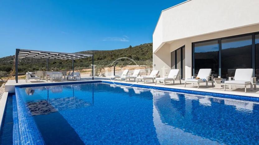 Prodej vily, Rogoznica, Chorvatsko, 310 m2