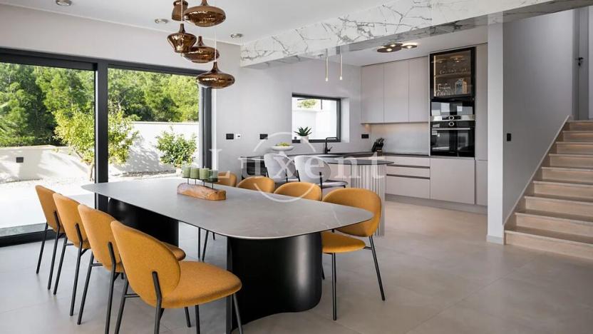 Prodej vily, Split, Chorvatsko, 350 m2