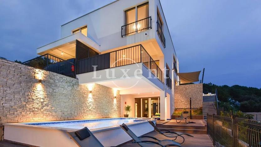 Prodej vily, Trogir, Chorvatsko, 325 m2